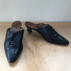 Rene Caty leather mule clog triangle kitten heel sz 6.5